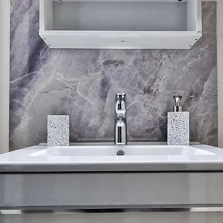 Le View - Calme - Moderne - Balcon - Relaxbnb Apartamento *