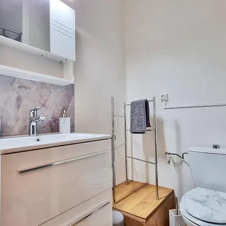 Apartment Le View - Calme - Moderne - Balcon - Relaxbnb *